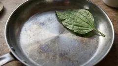 Så här återställer du en stekpanna på 5 minuter: ett enkelt hemmetod för att återfå non-stick-egenskaperna